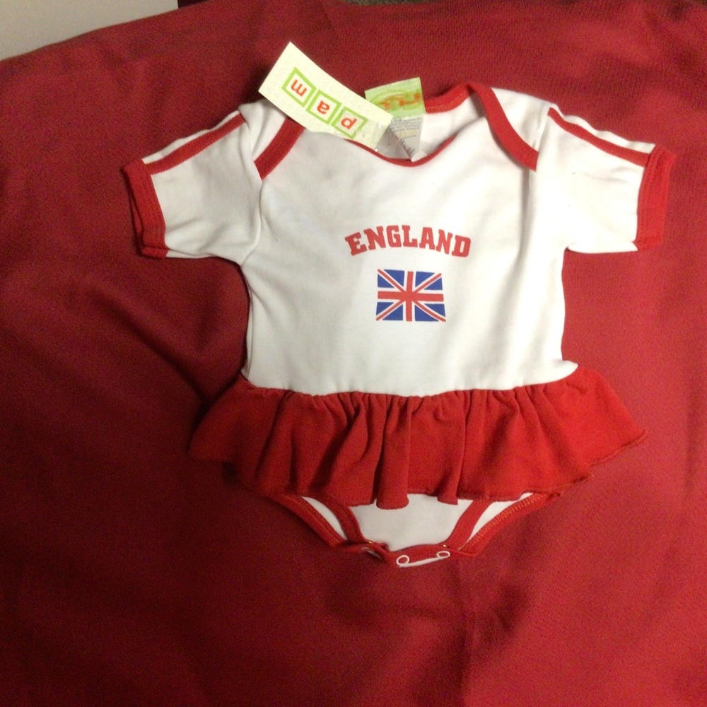 NWT. ENGLAND baby onesie